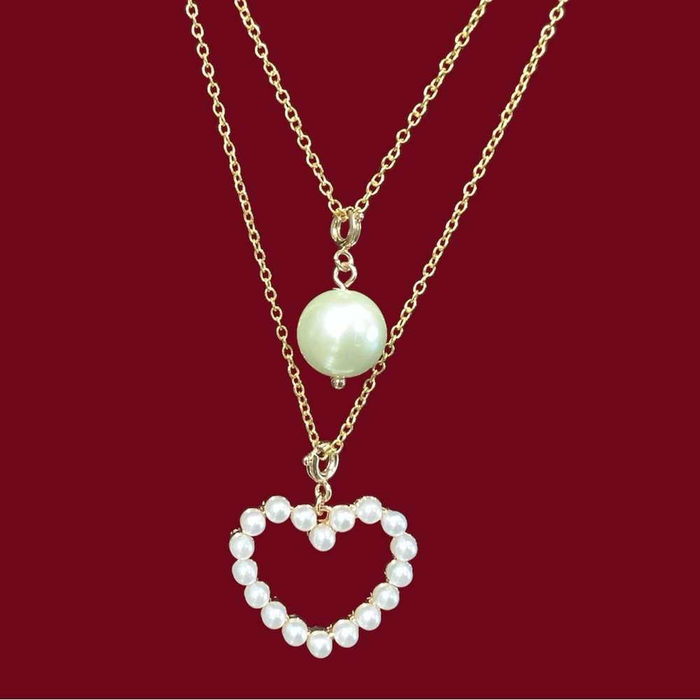 Elegant Gold and Pearl Layered Heart & Pearl Drop Necklace. NWT